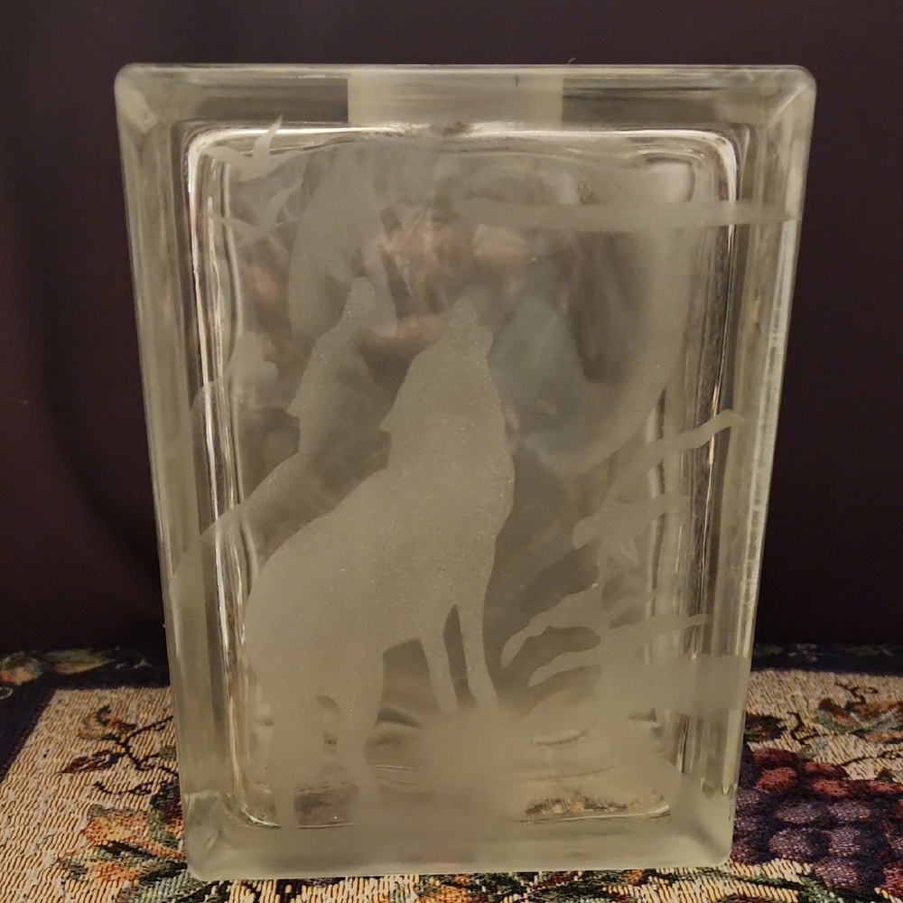 $40 Add On Cubed Frosted Glass Wolf Decor - Picture 1 of 11